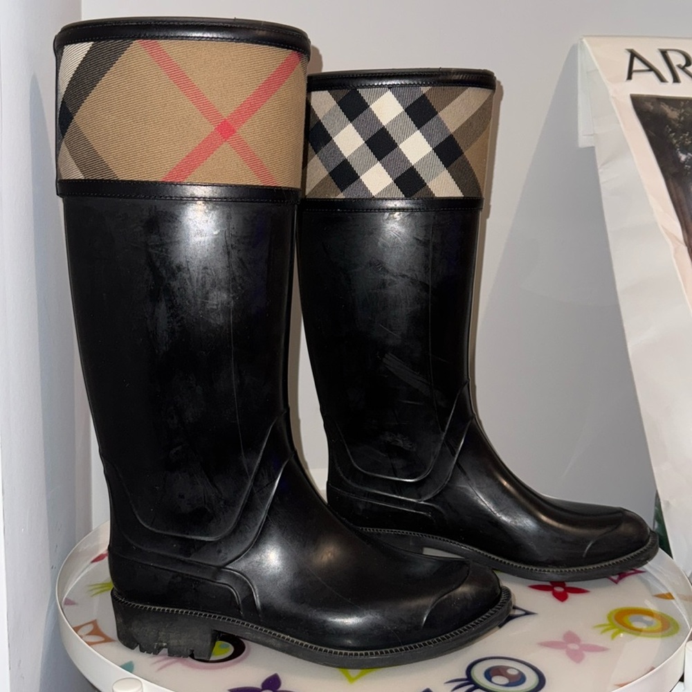 BURBERRY NOVA CHECK TALL RAIN BOOTS***SOLD